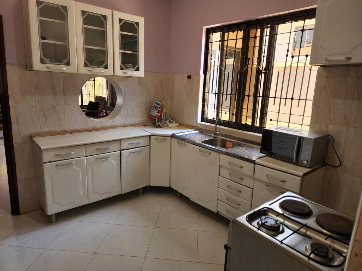 Abby'S Homestay Moshi Extérieur photo